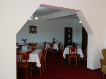 La Casa Boierului - accommodation in  Oltenia (08)