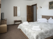 Pensiunea Andaluz - accommodation in  Gura Humorului, Bucovina (48)