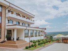 Pensiunea Diana - accommodation in  Muntenia (01)