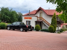 Casa cu Flori - accommodation in  Transylvania (03)