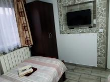 Pensiunea La Ovidiu - accommodation in  Gura Humorului, Voronet, Bucovina (27)