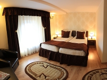 Pensiunea Cristina Rasnov - accommodation in  Rucar - Bran, Rasnov (23)