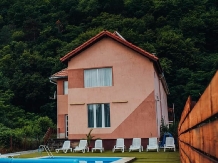 Cabana Lorina - accommodation in  Apuseni Mountains, Belis (04)
