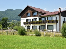 Pensiunea Casa Serena - accommodation in  Rucar - Bran, Moeciu, Bran (01)