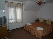 Pensiunea Traian - accommodation in  Rucar - Bran, Moeciu, Bran (02)