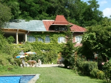 Pensiunea Tata Lice - accommodation in  Buzau Valley (02)