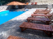 Pensiunea Hanul de Piatra - accommodation in  Buzau Valley (03)