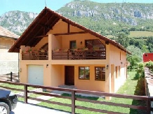 Casa Bianca - cazare Valea Cernei, Herculane (01)