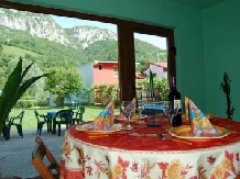 Casa Bianca - alloggio in  Valea Cernei, Herculane (04)