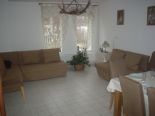 Casa cu Meri - accommodation in  Hateg Country (15)