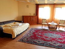 Pensiunea Caprice - accommodation in  Buzau Valley (07)