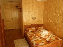 Cabana Cota 1000 Arieseni - accommodation in  Apuseni Mountains, Motilor Country, Arieseni (07)