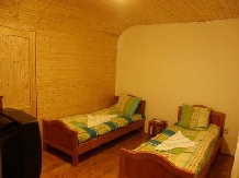 Cabana Cota 1000 Arieseni - accommodation in  Apuseni Mountains, Motilor Country, Arieseni (09)