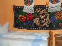 Pensiunea Ion de la Cruce - accommodation in  Maramures Country (03)