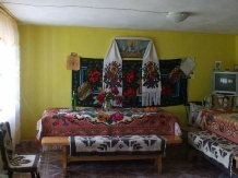 Pensiunea Ion de la Cruce - accommodation in  Maramures Country (06)