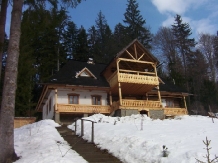 Pensiunea Casa Rai - alloggio in  Gura Humorului, Voronet, Bucovina (01)