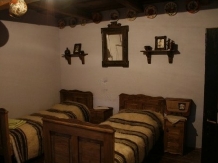 Casa Olarului - accommodation in  Maramures Country (03)