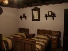 Casa Olarului - cazare Tara Maramuresului (03)