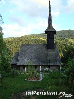 Cabana Cascada - accommodation in  Apuseni Mountains (Surrounding)