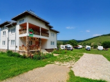 Pensiunea Cristiana - accommodation in  Gura Humorului, Bucovina (01)