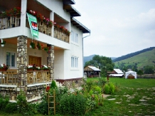 Pensiunea Cristiana - accommodation in  Gura Humorului, Bucovina (03)