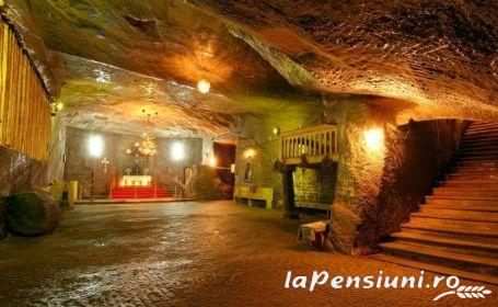 Pensiunea Elim - cazare Gura Humorului, Bucovina (Activitati si imprejurimi) Pensiunea Elim - cazare Gura Humorului, Bucovina (Activitati si imprejurimi)