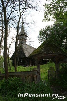 Pensiunea Lucia - alloggio in  Tara Maramuresului (Attivit&agrave; e i dintorni)