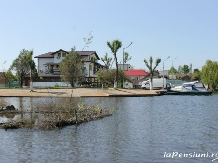 Rural accommodation at  Pensiunea Califar