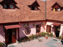 Pensiunea Ela - accommodation in  Transylvania (01)