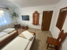 Pensiunea Kiss - accommodation in  Transylvania (19)