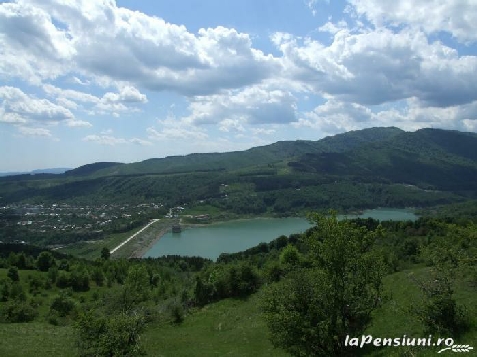 Cabana Alessia - cazare Cheia (Activitati si imprejurimi) Cabana Alessia - cazare Cheia (Activitati si imprejurimi)