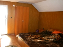 Pensiunea Vasilescu - accommodation in  Olt Valley, Horezu (05)