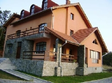 Pensiunea Natura - accommodation in  North Oltenia (01)