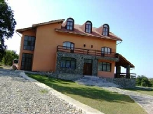 Pensiunea Natura - accommodation in  North Oltenia (02)