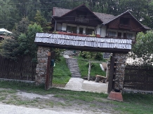 Cabana Casa Vanatorului - accommodation in  North Oltenia (04)