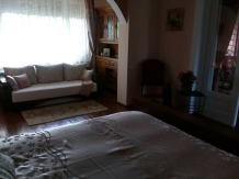 Pensiunea La Americanca - accommodation in  Prahova Valley (36)