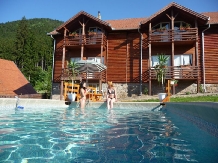 Pensiunea Csomad - accommodation in  Harghita Covasna, Tusnad (01)