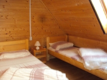 Casa de vacanta Monika - cazare Transilvania (04)