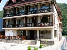 Pensiunea Damatis - accommodation in  Moldova (01)