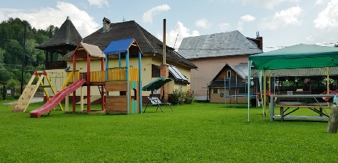 Casa Petruta - cazare Piatra Craiului (Activitati si imprejurimi) Casa Petruta - cazare Piatra Craiului (Activitati si imprejurimi)