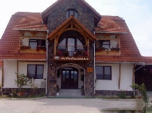 Cabana Edelweiss - accommodation in  Bistrita (08)