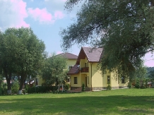 Cabana Soimul - accommodation in  Comanesti (06)