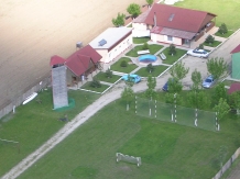 Pensiunea Cristiana - accommodation in  Black Sea (13)