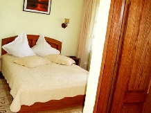 Pensiunea Rosu - accommodation in  Black Sea (11)