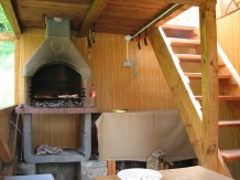 LaPeCasa Lucia - cazare Muntenia (03)