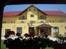Pensiunea Perla Mesesului - accommodation in  Apuseni Mountains (03)