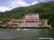 Pensiunea Decebal - accommodation in  Danube Boilers and Gorge, Clisura Dunarii (01)