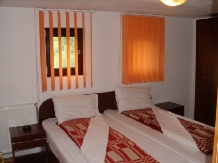 Pensiunea Alina si Sorin - accommodation in  Danube Boilers and Gorge, Clisura Dunarii (06)