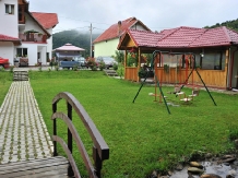 Pensiunea Maria - accommodation in  Fagaras and nearby, Sambata (04)
