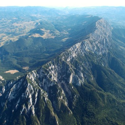 Pensiunea Pietricica - alloggio in Piatra Craiului (Attività e i dintorni) Pensiunea Pietricica - alloggio in Piatra Craiului (Attività e i dintorni)